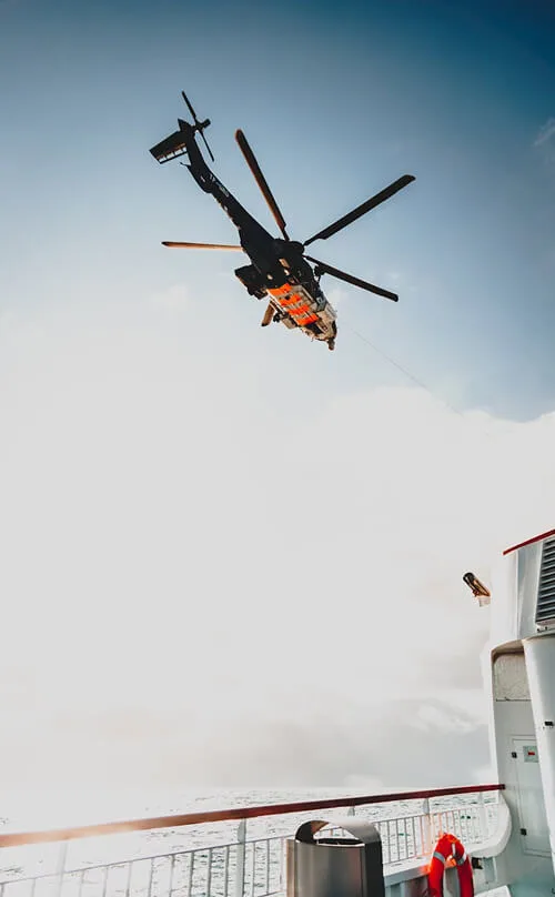 We have best luxury helicopter services for you. - 问鼎娱乐